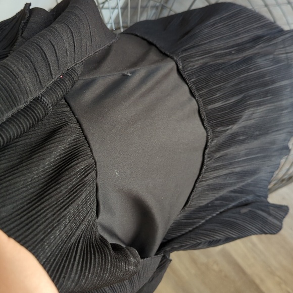 Express Ruffled Dress - Picture 10 of 12